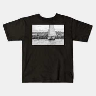 A couple sailing in the Norfolk Broads national park Kids T-Shirt